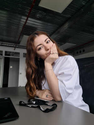 Simona