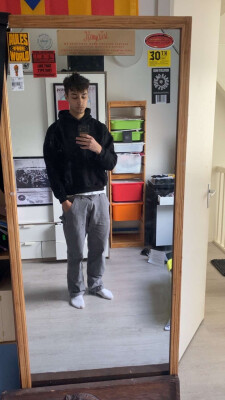 Tom