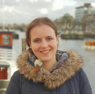 Eszter